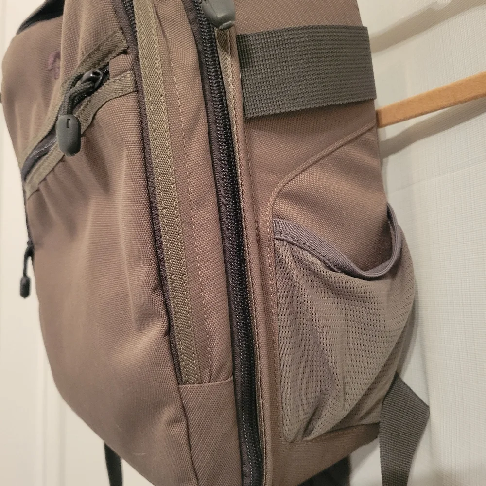 lowepro camera backpack